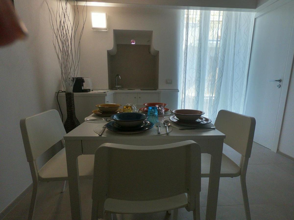 Atropo 114 Apartment Polignano a Mare Bagian luar foto
